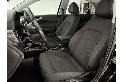 Audi A1 1.0 TFSI S-line Airco Cruise Navigatie 17"LMV
