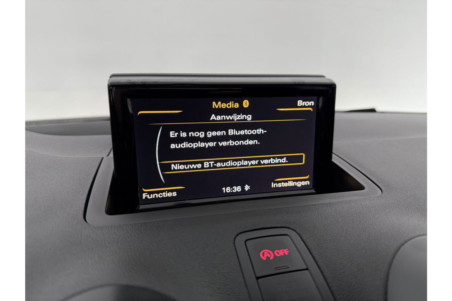 Audi A1 1.0 TFSI S-line Airco Cruise Navigatie 17"LMV