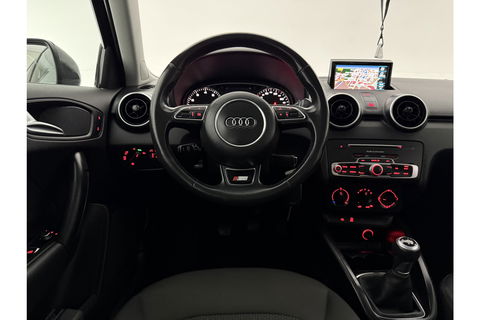 Audi A1 1.0 TFSI S-line Airco Cruise Navigatie 17"LMV