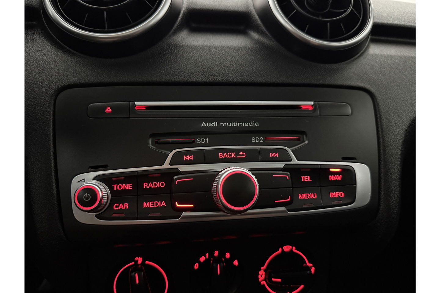 Audi A1 1.0 TFSI S-line Airco Cruise Navigatie 17"LMV