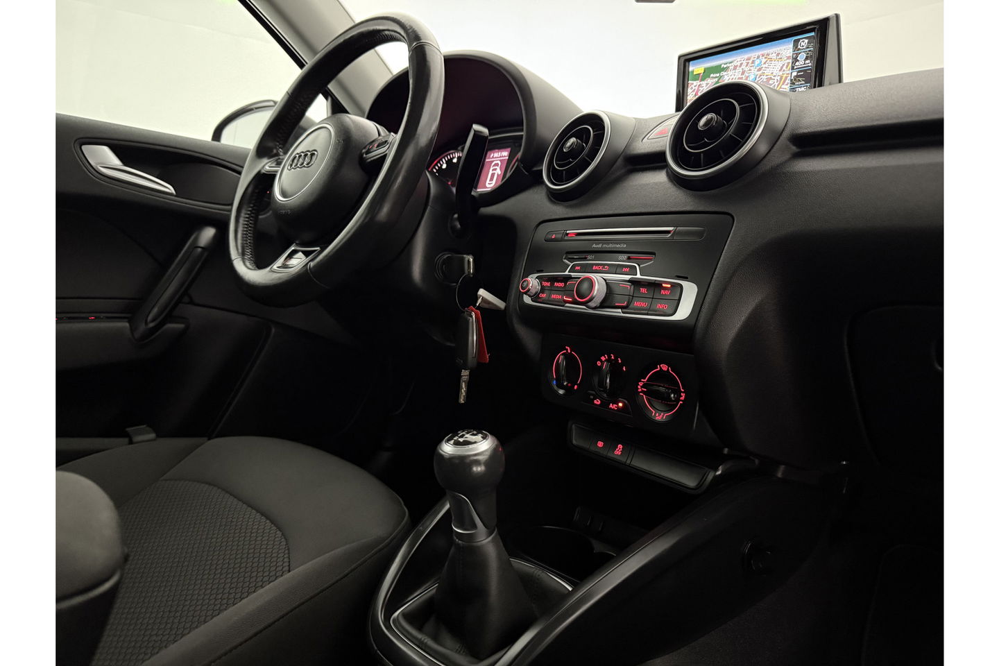 Audi A1 1.0 TFSI S-line Airco Cruise Navigatie 17"LMV
