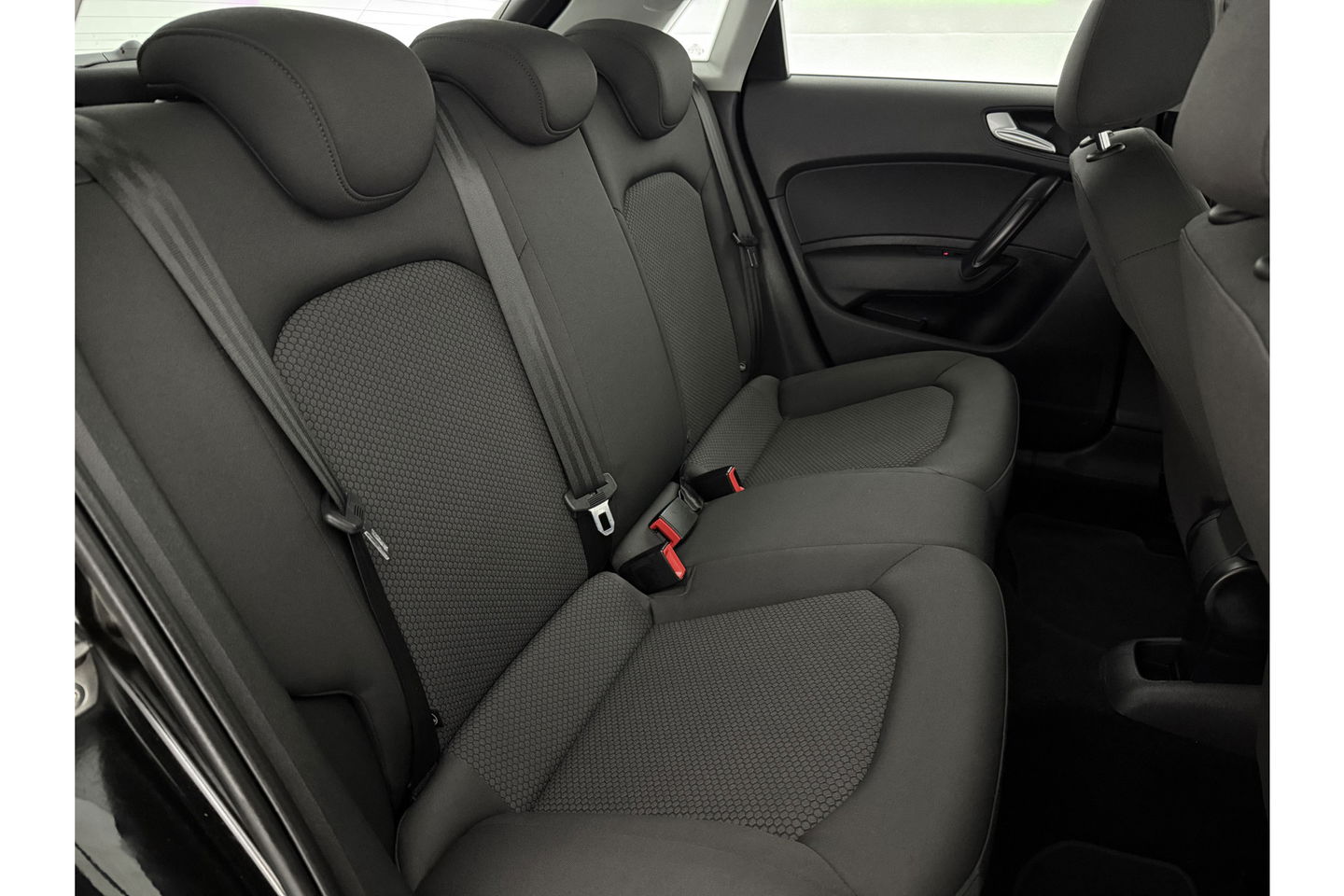 Audi A1 1.0 TFSI S-line Airco Cruise Navigatie 17"LMV