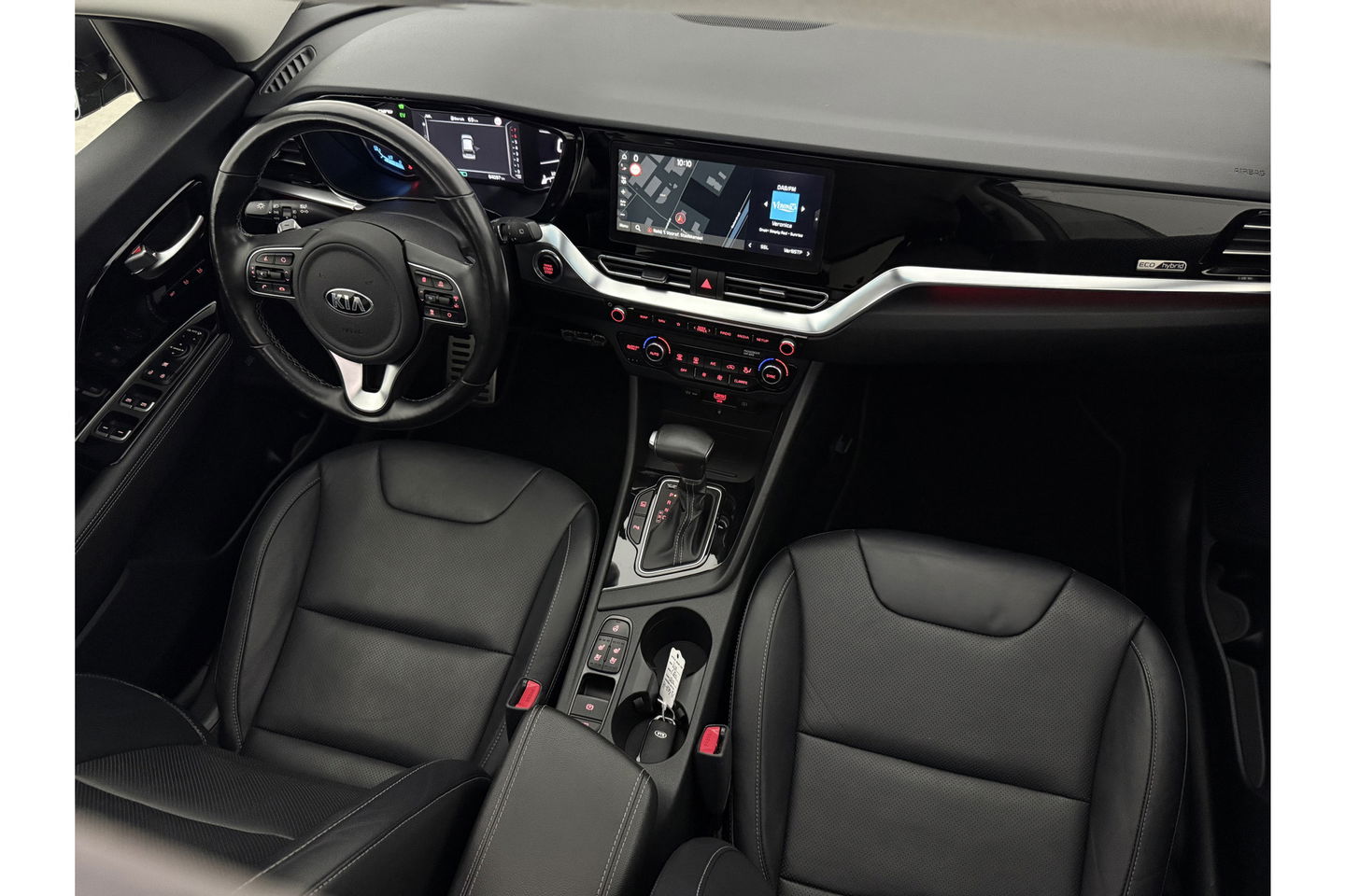 Kia Niro 1.6 GDi Hybrid ExecutiveLine JBL Pano Memory LED Camera Virtual Carplay Clima Cruise Navi PDC 18''LMV Leder Stuur/stoelverwarming