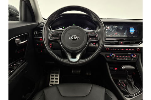 Kia Niro 1.6 GDi Hybrid ExecutiveLine JBL Pano Memory LED Camera Virtual Carplay Clima Cruise Navi PDC 18''LMV Leder Stuur/stoelverwarming