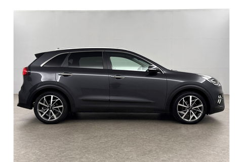 Kia Niro 1.6 GDi Hybrid ExecutiveLine JBL Pano Memory LED Camera Virtual Carplay Clima Cruise Navi PDC 18''LMV Leder Stuur/stoelverwarming