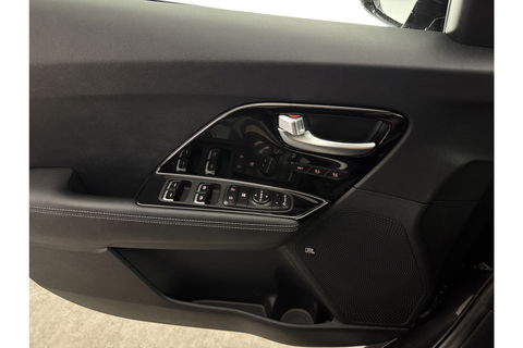 Kia Niro 1.6 GDi Hybrid ExecutiveLine JBL Pano Memory LED Camera Virtual Carplay Clima Cruise Navi PDC 18''LMV Leder Stuur/stoelverwarming