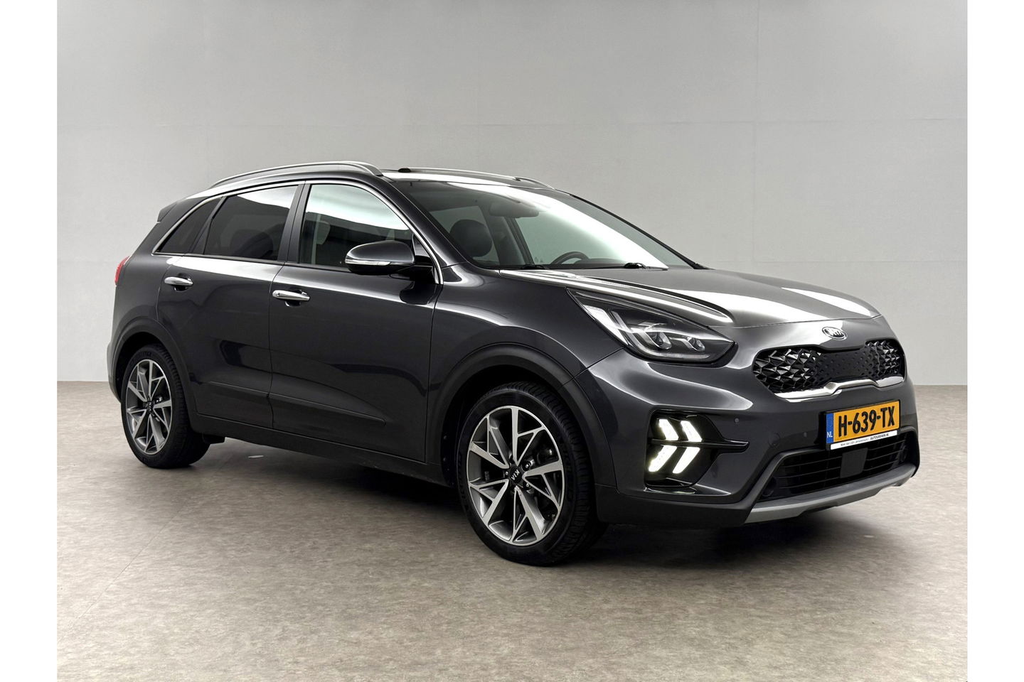 Kia Niro 1.6 GDi Hybrid ExecutiveLine JBL Pano Memory LED Camera Virtual Carplay Clima Cruise Navi PDC 18''LMV Leder Stuur/stoelverwarming