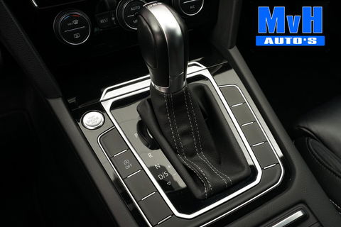 Volkswagen Passat Variant 1.4 TSI R-Line|VIRTUAL|TREKH|LED