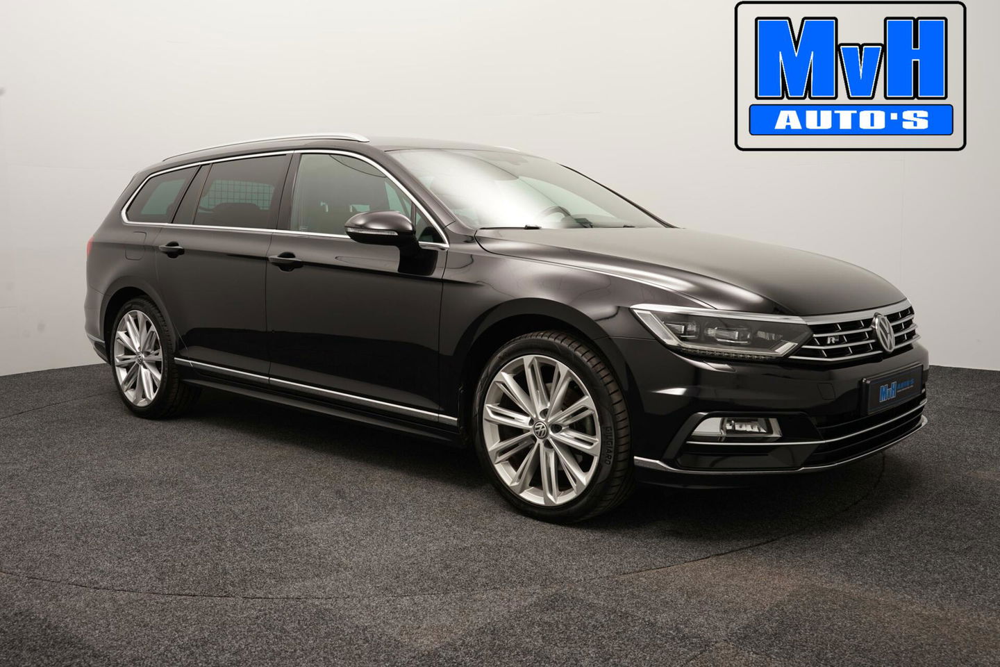 Volkswagen Passat Variant 1.4 TSI R-Line|VIRTUAL|TREKH|LED