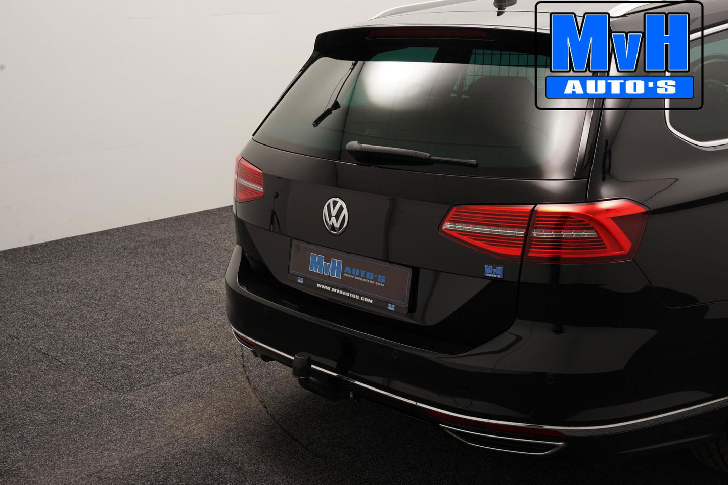Volkswagen Passat Variant 1.4 TSI R-Line|VIRTUAL|TREKH|LED
