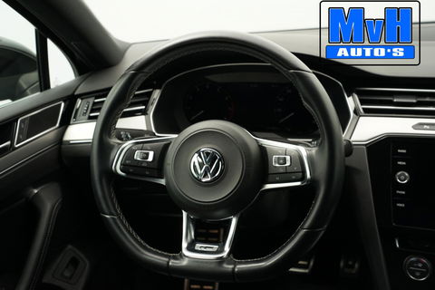 Volkswagen Passat Variant 1.4 TSI R-Line|VIRTUAL|TREKH|LED