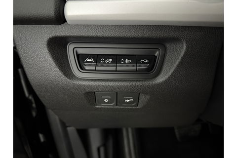 Renault ZOE R110 Life 52 kWh Huur Accu | Elektrisch | Airco LED Camera Carplay Cruise 16"LMV Parkeersensoren