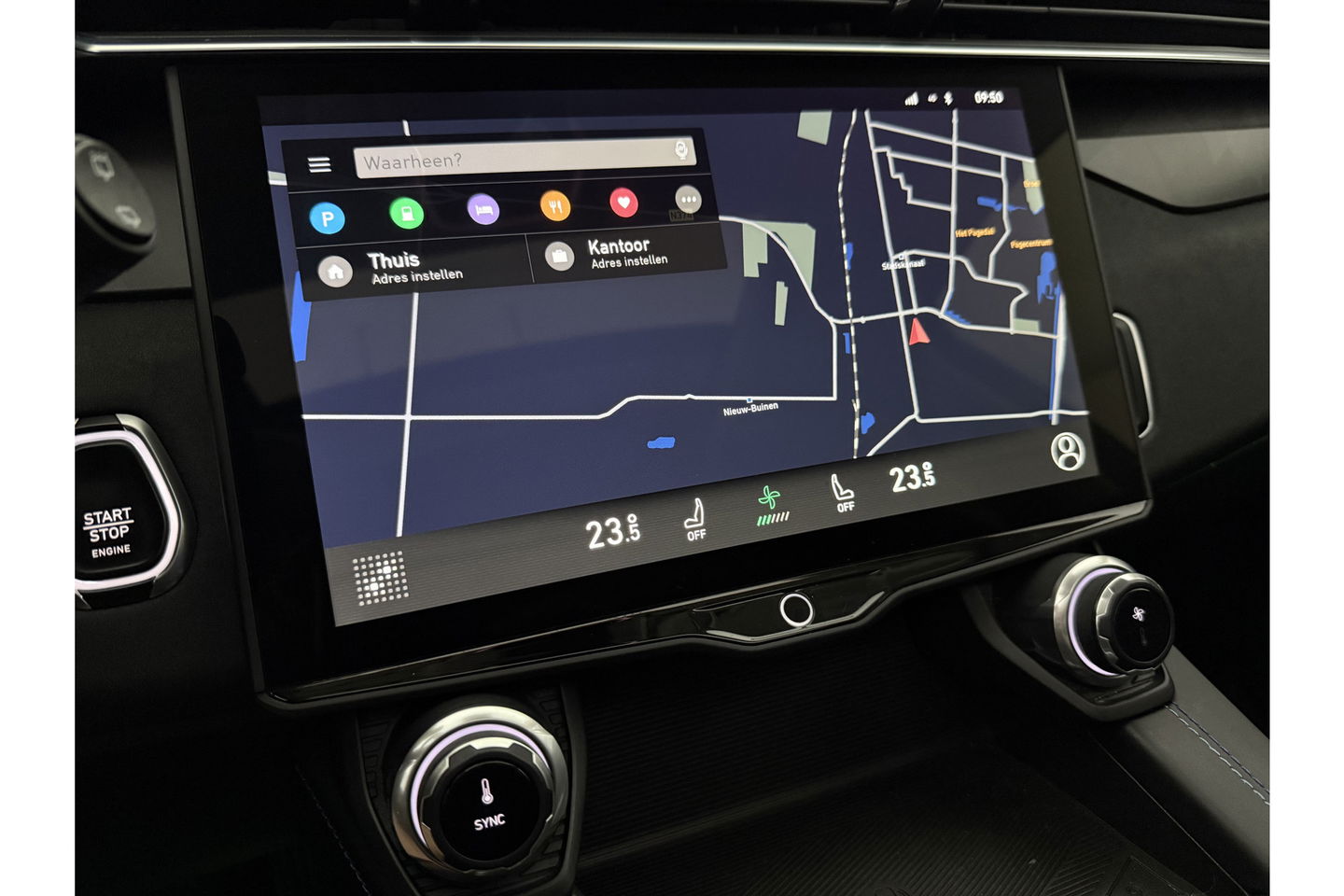 Lynk Co 01 1.5 262PK Hybride Pano LED Sfeerverl. Adaptive Cruise 360Camera Memory Virtual Carplay Clima Navi 20"LMV