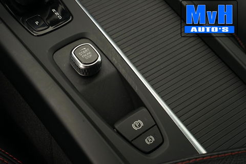 Volvo V60 2.0 B3 Momentum Advantage|STOEL/STUUR.VERW|LEER|NAP
