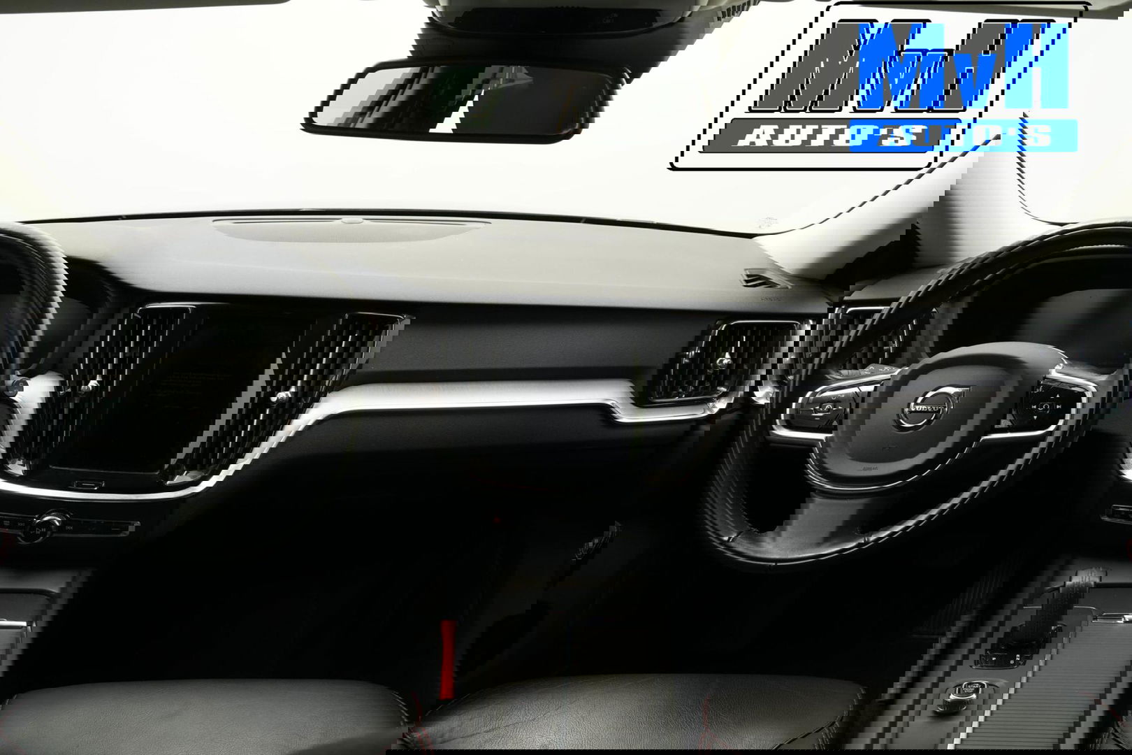 Volvo V60 2.0 B3 Momentum Advantage|STOEL/STUUR.VERW|LEER|NAP