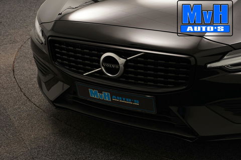 Volvo V60 2.0 B3 Momentum Advantage|STOEL/STUUR.VERW|LEER|NAP