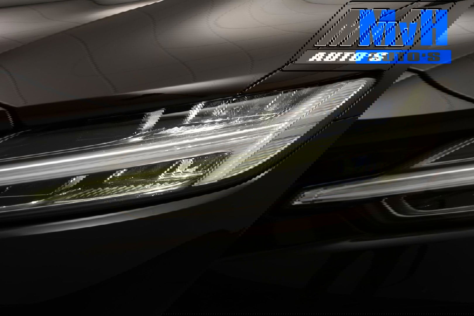Volvo V60 2.0 B3 Momentum Advantage|STOEL/STUUR.VERW|LEER|NAP