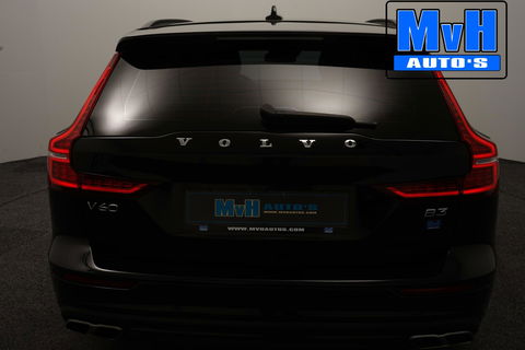 Volvo V60 2.0 B3 Momentum Advantage|STOEL/STUUR.VERW|LEER|NAP