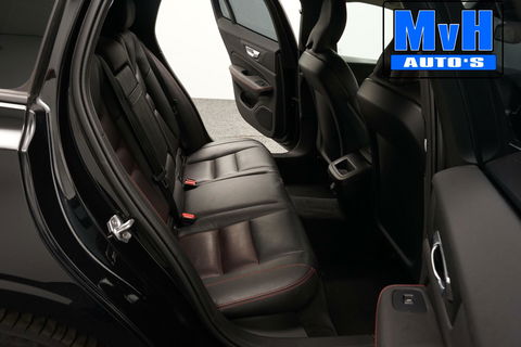 Volvo V60 2.0 B3 Momentum Advantage|STOEL/STUUR.VERW|LEER|NAP