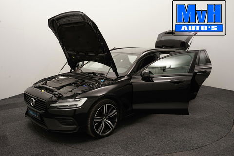 Volvo V60 2.0 B3 Momentum Advantage|STOEL/STUUR.VERW|LEER|NAP