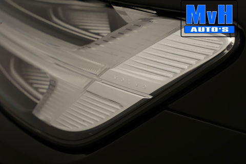 Volvo V60 2.0 B3 Momentum Advantage|STOEL/STUUR.VERW|LEER|NAP