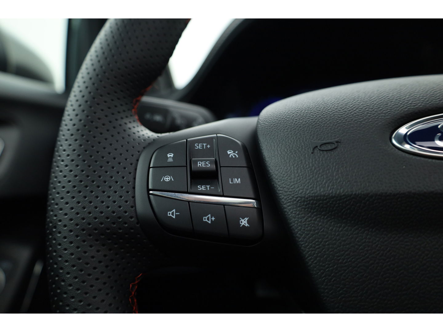 Ford Puma 1.0 EcoBoost ST-Line X | Navi | CarPlay | Keyless | Adapt. Cruise | Pano