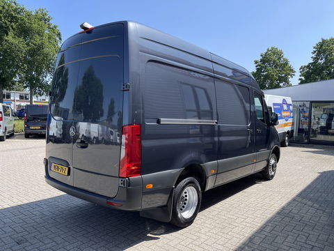 Mercedes-Benz Sprinter 516 2.2 CDI L2H2 dubbellucht / vaste prijs rijklaar € 26.950 ex btw / lease vanaf € 440 / euro 6 / bpm vrij / tegen een meerprijs kunnen wij een trekhaak 3500 kg monteren !