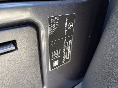 Mercedes-Benz Sprinter 516 2.2 CDI L2H2 dubbellucht / vaste prijs rijklaar € 26.950 ex btw / lease vanaf € 440 / euro 6 / bpm vrij / tegen een meerprijs kunnen wij een trekhaak 3500 kg monteren !