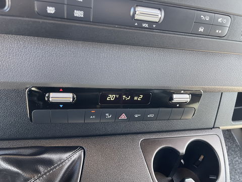 Mercedes-Benz Sprinter 516 2.2 CDI L2H2 dubbellucht / vaste prijs rijklaar € 26.950 ex btw / lease vanaf € 440 / euro 6 / bpm vrij / tegen een meerprijs kunnen wij een trekhaak 3500 kg monteren !