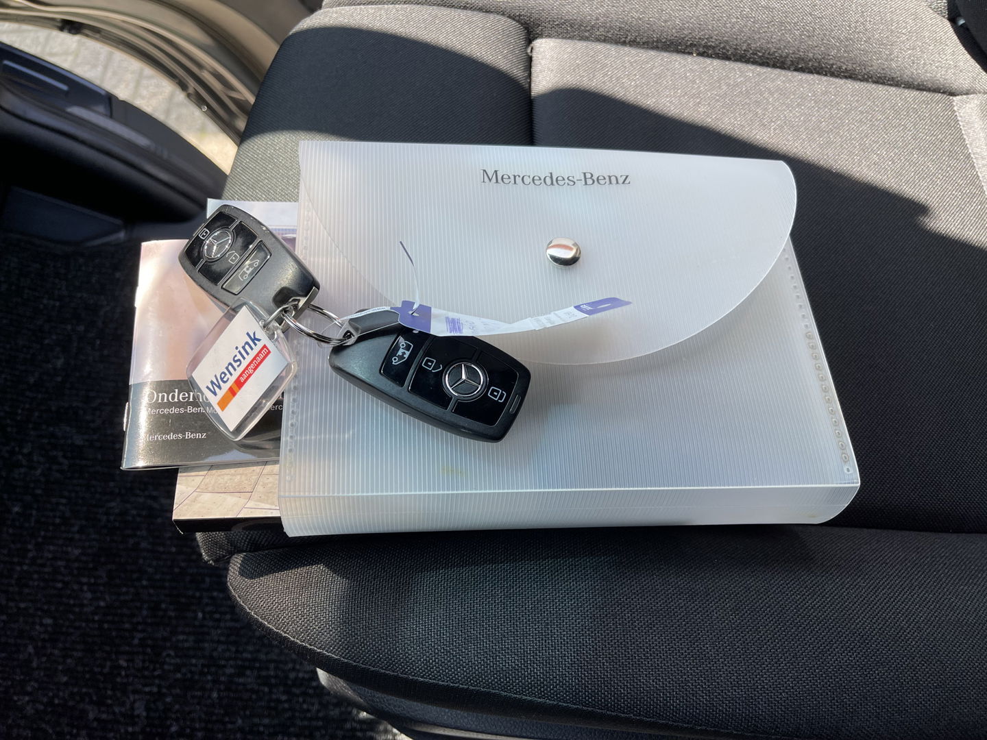 Mercedes-Benz Sprinter 516 2.2 CDI L2H2 dubbellucht / vaste prijs rijklaar € 26.950 ex btw / lease vanaf € 440 / euro 6 / bpm vrij / tegen een meerprijs kunnen wij een trekhaak 3500 kg monteren !