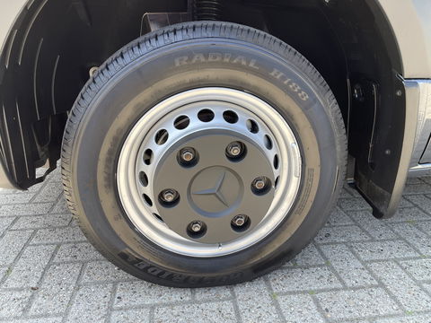 Mercedes-Benz Sprinter 516 2.2 CDI L2H2 dubbellucht / vaste prijs rijklaar € 26.950 ex btw / lease vanaf € 440 / euro 6 / bpm vrij / tegen een meerprijs kunnen wij een trekhaak 3500 kg monteren !