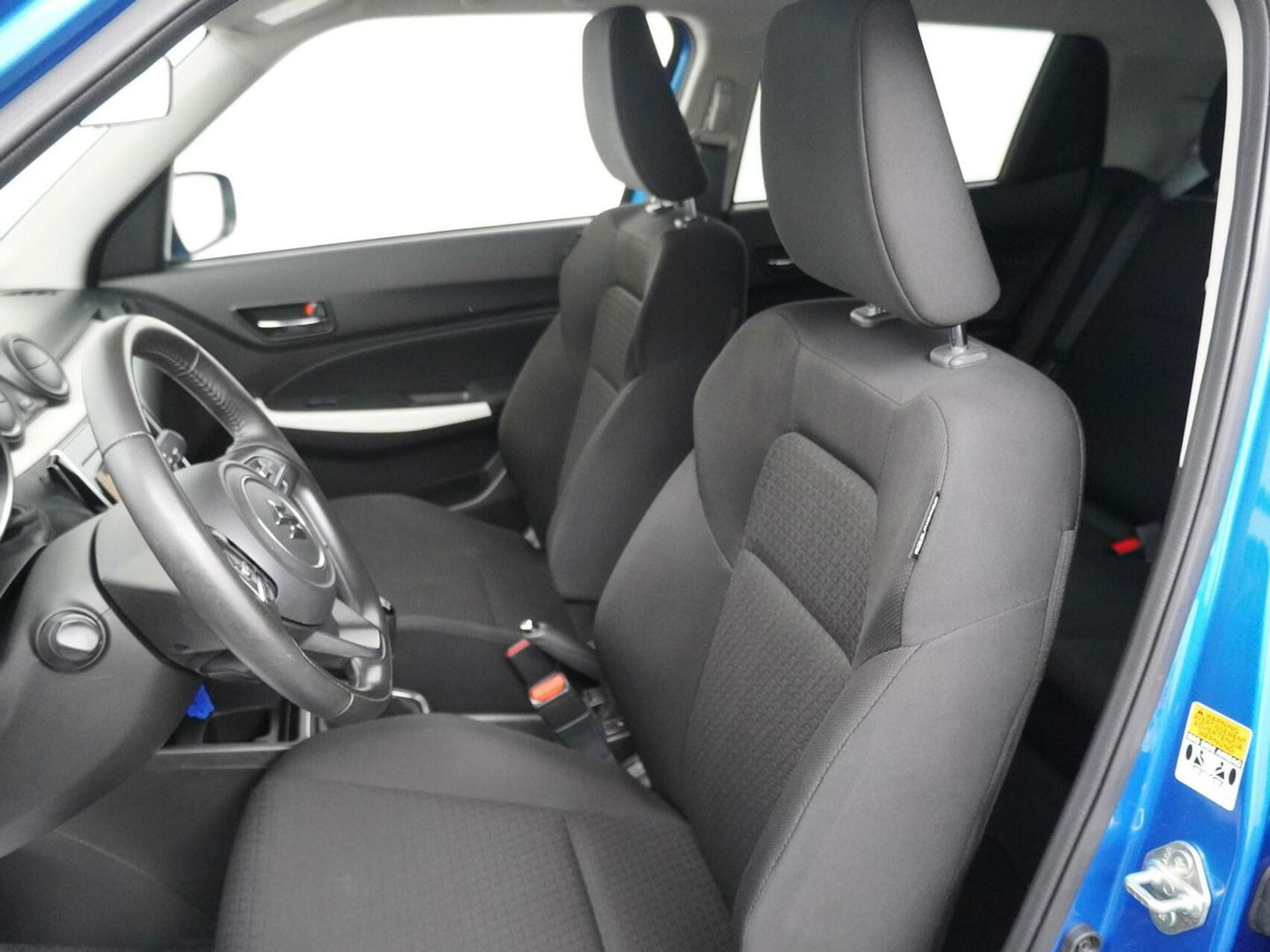 Suzuki Swift 1.2 Select Smart Hybrid