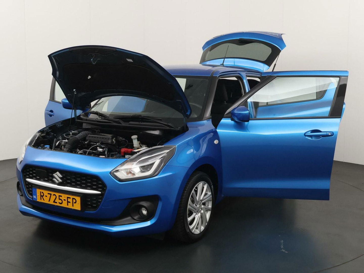 Suzuki Swift 1.2 Select Smart Hybrid
