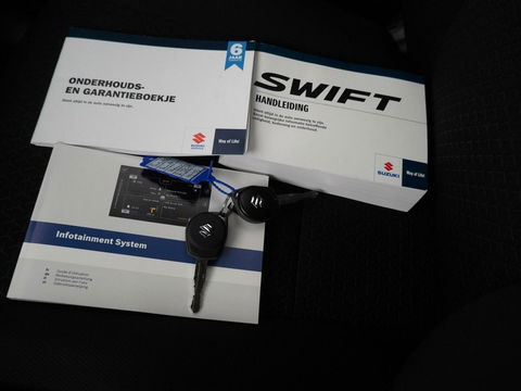 Suzuki Swift 1.2 Select Smart Hybrid