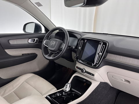 Volvo XC40 1.5 T5 Twin Engine Inscription (INCL-BTW) *PANO | LUXURY-LEATHER | FULL-LED | HARMAN/KARDON-AUDIO | DIGI-COCKPIT | HEATED-COMFORTSEATS | NAVI-FULLMAP | CARPLAY | TOWBAR | 19''ALU*
