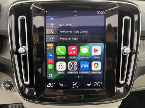 Volvo XC40 1.5 T5 Twin Engine Inscription (INCL-BTW) *PANO | LUXURY-LEATHER | FULL-LED | HARMAN/KARDON-AUDIO | DIGI-COCKPIT | HEATED-COMFORTSEATS | NAVI-FULLMAP | CARPLAY | TOWBAR | 19''ALU*