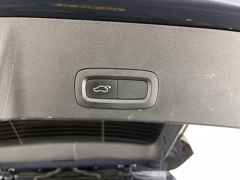 Volvo XC40 1.5 T5 Twin Engine Inscription (INCL-BTW) *PANO | LUXURY-LEATHER | FULL-LED | HARMAN/KARDON-AUDIO | DIGI-COCKPIT | HEATED-COMFORTSEATS | NAVI-FULLMAP | CARPLAY | TOWBAR | 19''ALU*