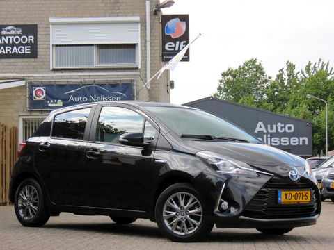 Toyota Yaris 1.5 Hybrid Dynamic | NAVI | ACHTERUITRIJCAMERA | KEYLESS ENTRY | CRUISE CONTROL | DEALER ONDERHOUDEN |