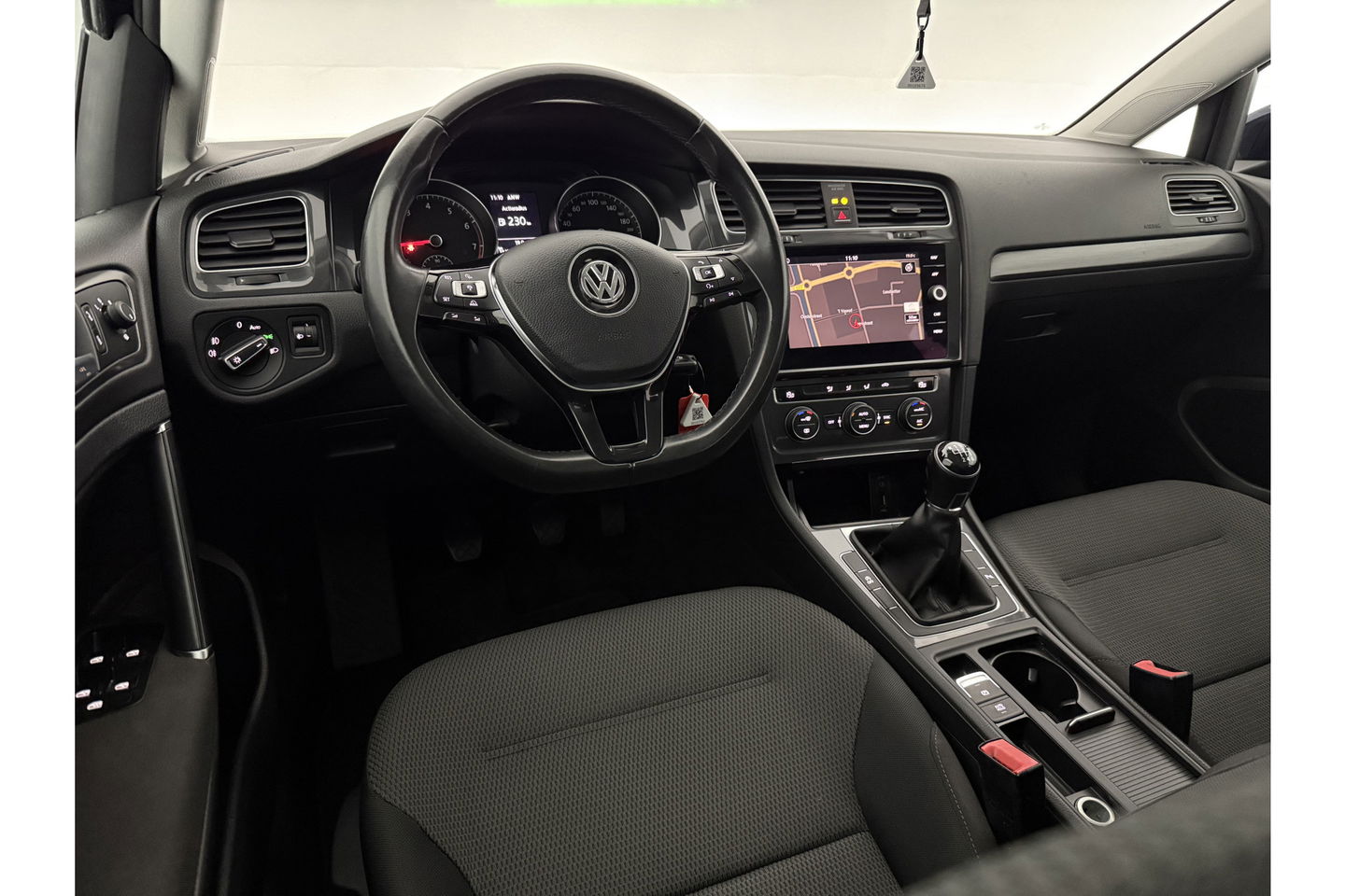 Volkswagen Golf 1.0 TSI Comfortline Clima Carplay Adaptive Cruise LED Navigatie PDC 16"LMV