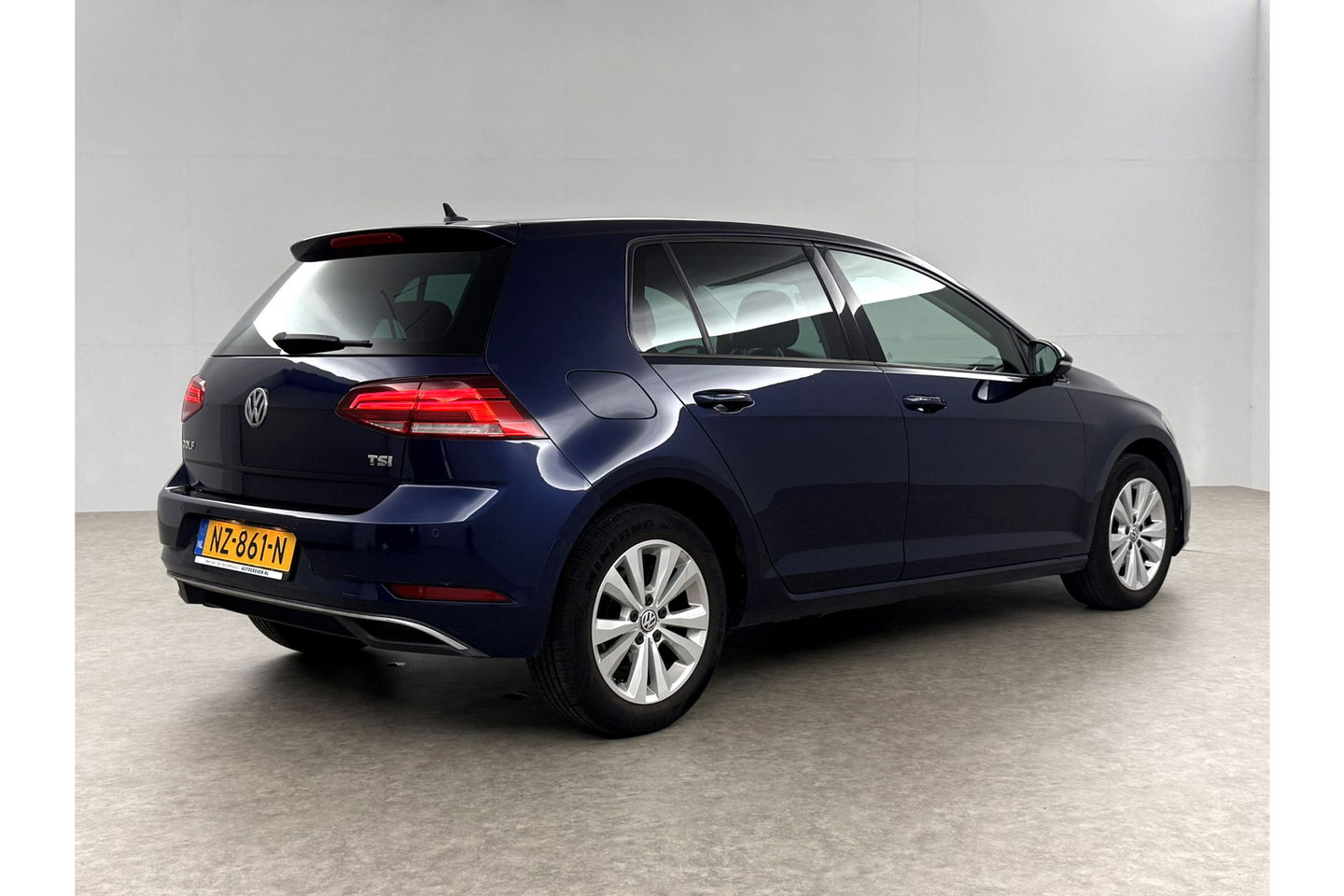 Volkswagen Golf 1.0 TSI Comfortline Clima Carplay Adaptive Cruise LED Navigatie PDC 16"LMV