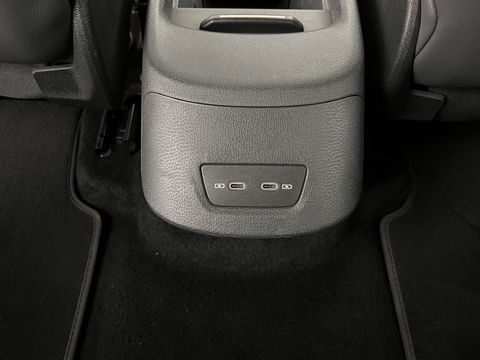 Volkswagen ID.3 First Plus 58 kWh [ 3-Fase ] (INCL.BTW) *FULL-LED | MATRIX-LED | DIGI-COCKPIT | NAVI-FULLMAP | AMBIENT-LIGHT | KEYLESS | CAMERA | COMFORT-SEATS | DAB+ | ECC | PDC | CRUISE | 19''ALU*