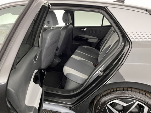 Volkswagen ID.3 First Plus 58 kWh [ 3-Fase ] (INCL.BTW) *FULL-LED | MATRIX-LED | DIGI-COCKPIT | NAVI-FULLMAP | AMBIENT-LIGHT | KEYLESS | CAMERA | COMFORT-SEATS | DAB+ | ECC | PDC | CRUISE | 19''ALU*