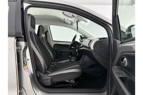 Volkswagen up! 1.0 BMT high up! Airco Cruise LED 15"LMV Parkeersensoren
