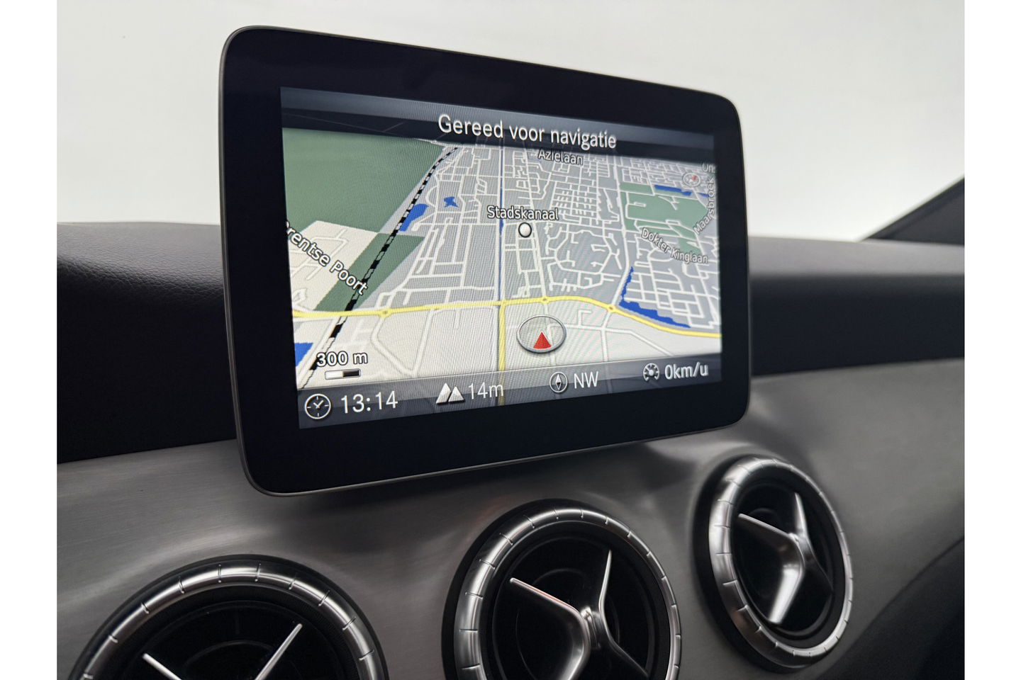 Mercedes-Benz CLA-Klasse 180 AMG Pano Camera LED Clima Cruise Navi PDC 18"LMV