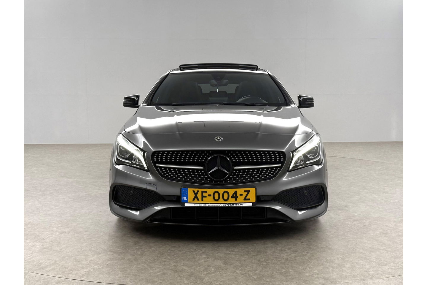 Mercedes-Benz CLA-Klasse 180 AMG Pano Camera LED Clima Cruise Navi PDC 18"LMV