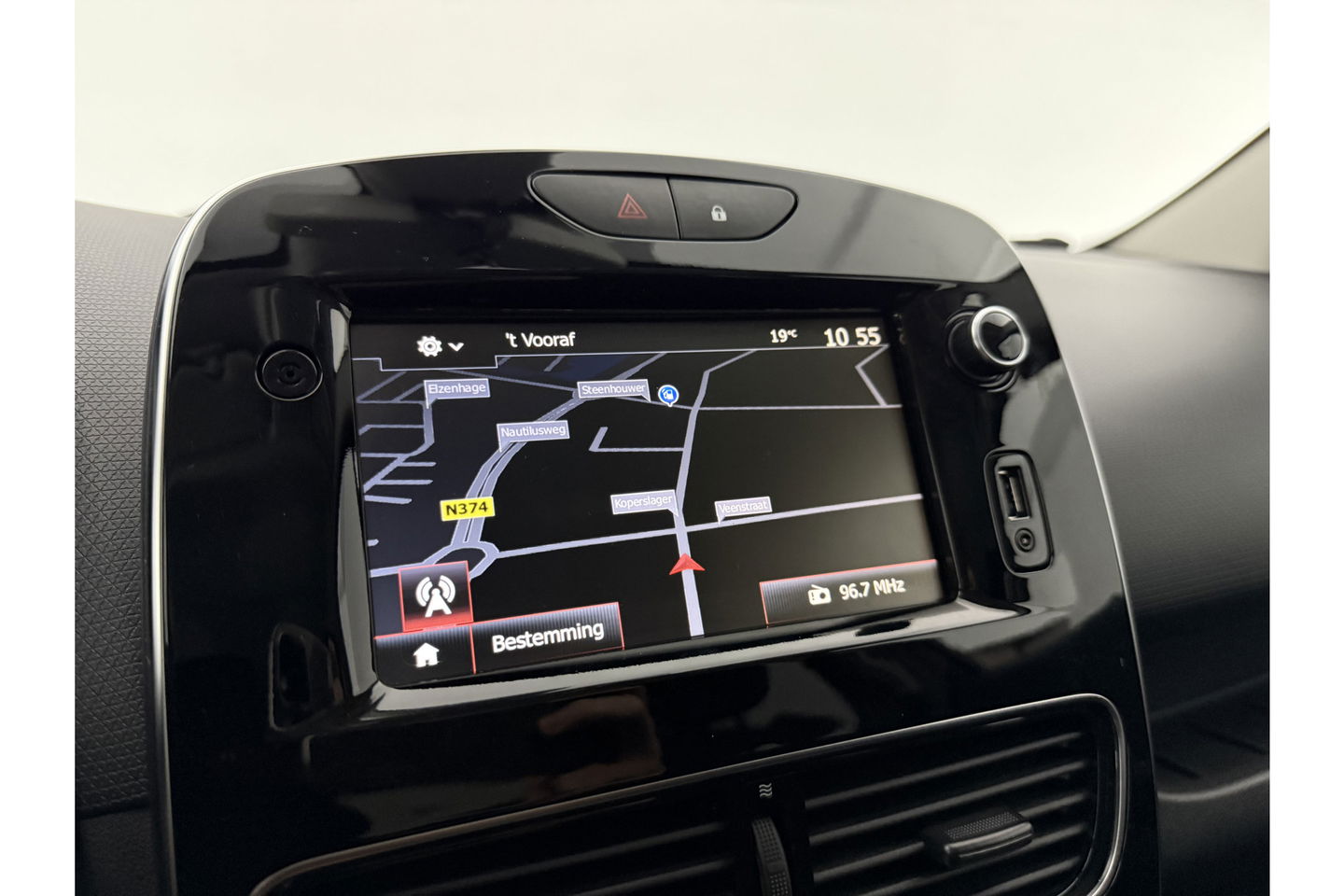 Renault Clio 0.9 TCe Limited Clima Camera Carplay Cruise Navi LED 16"LMV Parkeersensoren