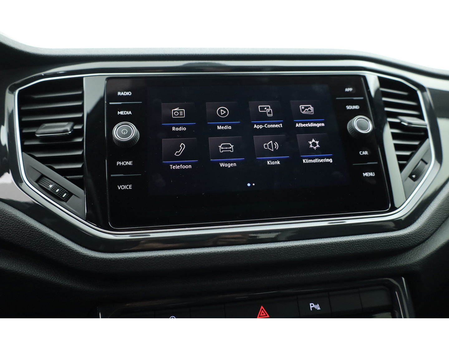Volkswagen T-Roc 1.5 TSI Sport | CarPlay | Dodehoek. | Adapt. Cruise | Camera