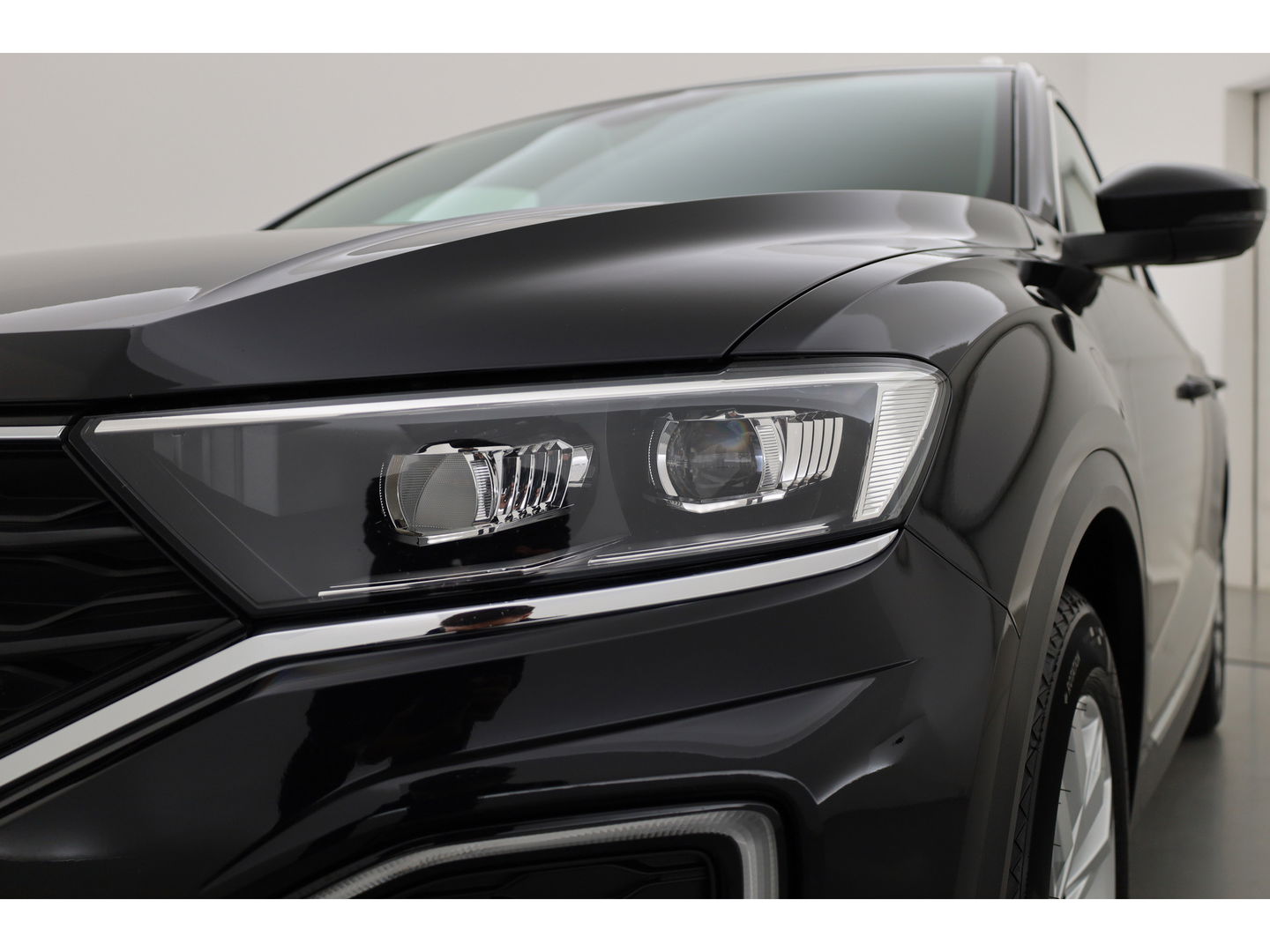 Volkswagen T-Roc 1.5 TSI Sport | CarPlay | Dodehoek. | Adapt. Cruise | Camera