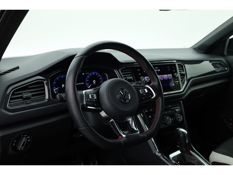 Volkswagen T-Roc 1.5 TSI Sport | CarPlay | Dodehoek. | Adapt. Cruise | Camera