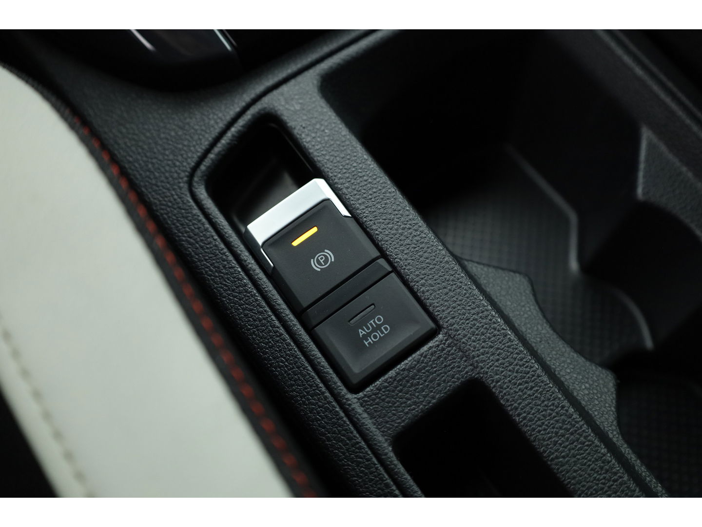 Volkswagen T-Roc 1.5 TSI Sport | CarPlay | Dodehoek. | Adapt. Cruise | Camera